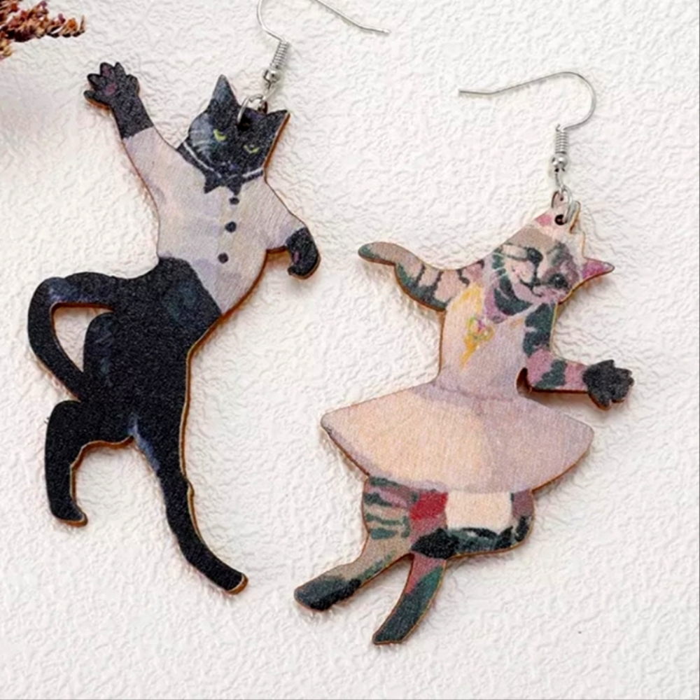 Wooden cutout cats tango Earring